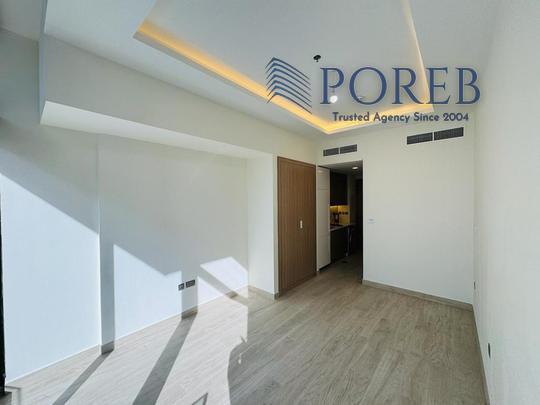 Pool view-Spacious layout-Ready for occupancy