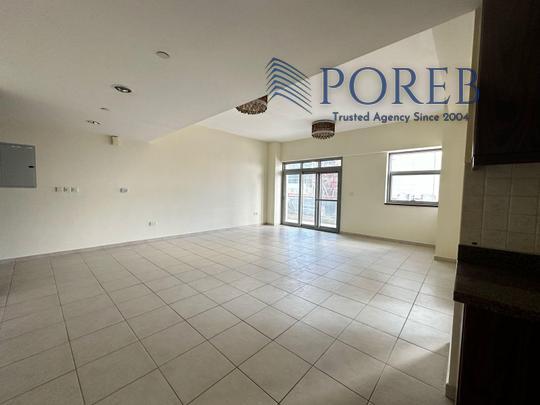 Spacious 1 BR | lower Floor | Large Layout