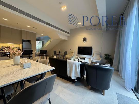 Vacant 3 BR |  Un-Furnished  | Landscaped