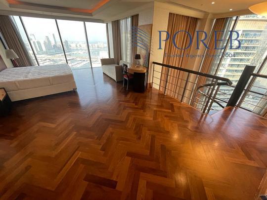 Upgraded 1BR Penthouse I Palm View I Furnished