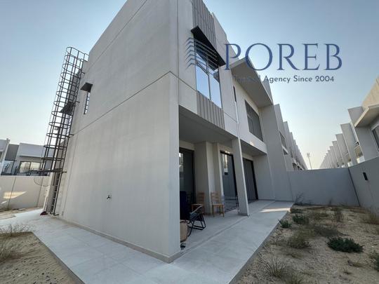 Spacious 4 BR | New Townhouse | Huge Plot